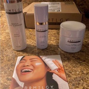 Drmtlgy acne set